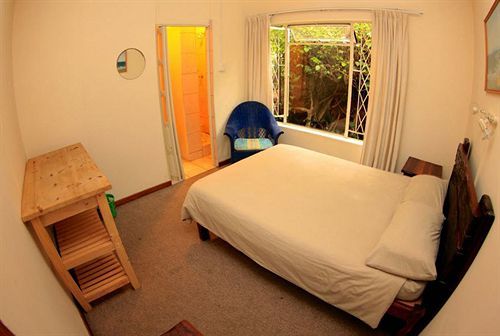 Jeffreys Bay Backpackers Pansiyon Dış mekan fotoğraf